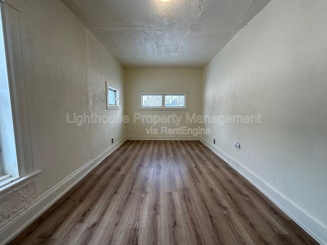 Photo - 89 Somerset Ave