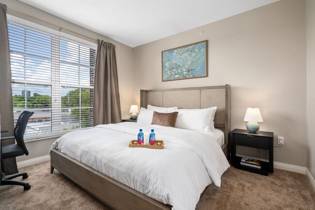 Photo - 407 W Rich St Unit ID1257761P