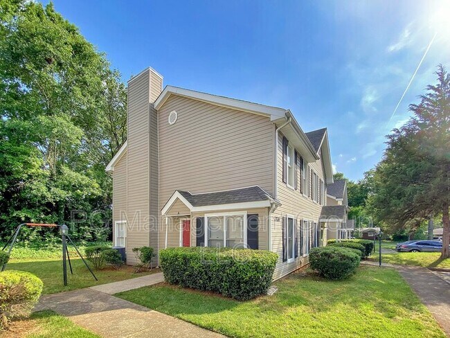 Photo - 3136 Driftwood Dr