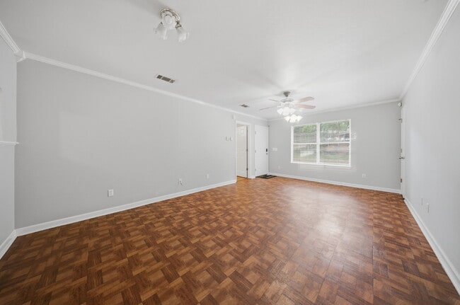 Photo - 3 Bedroom 2 Bathroom located in NW Tallahassee!