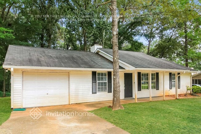 225 Woodcrest Dr