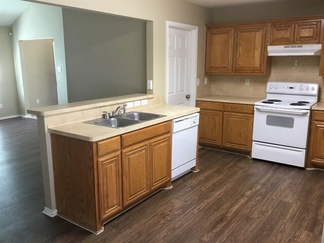 Photo - 6530 Ithaca Falls