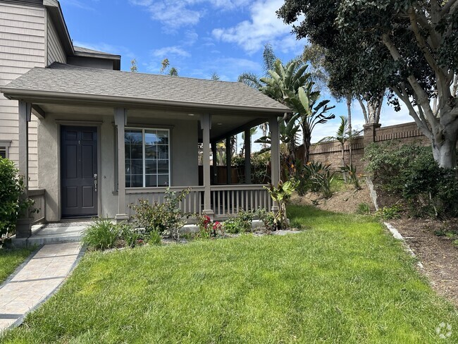 Building Photo - 664 Seaward Ave Rental