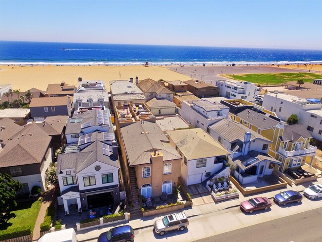 Weekly Vacation Rental on Balboa Peninsula - Weekly Vacation Rental on Balboa Peninsula