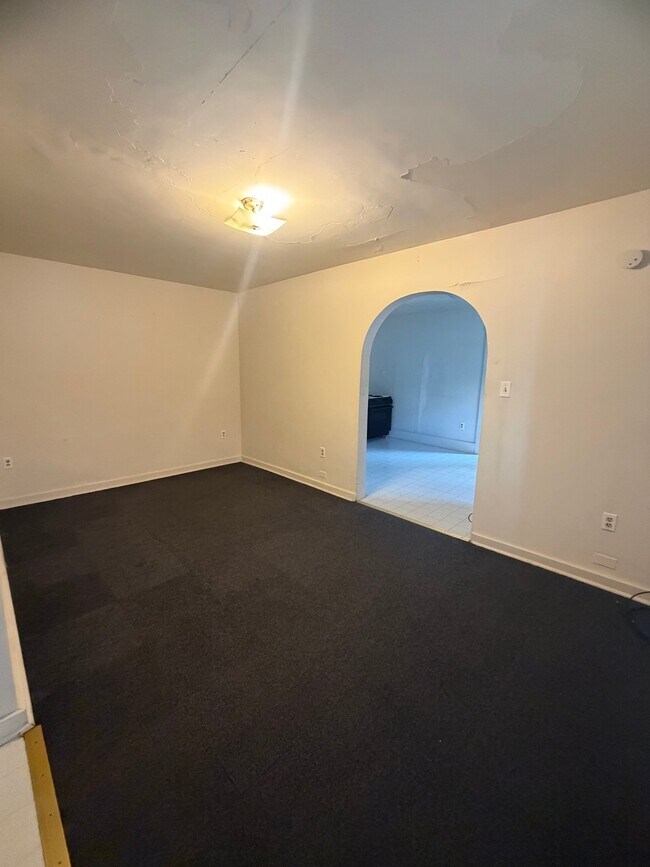 Photo - 101 Powell Ave Unit 2