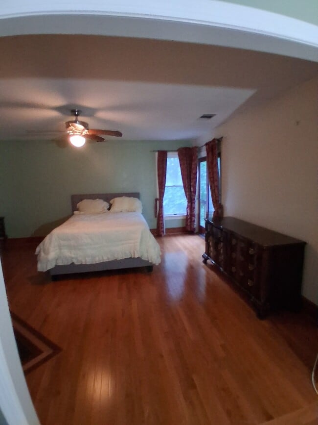 12308 Longwater