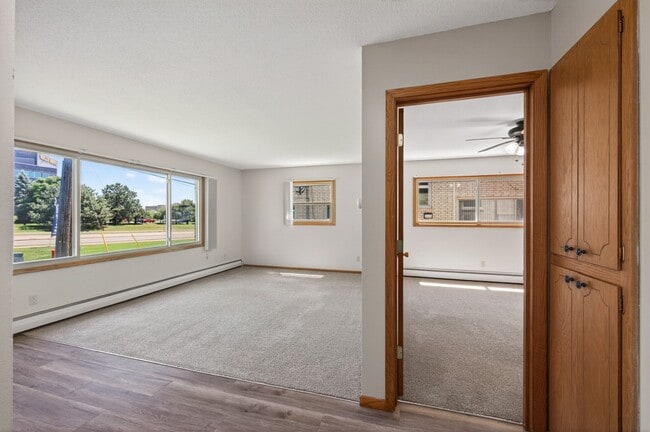 2M Apartments