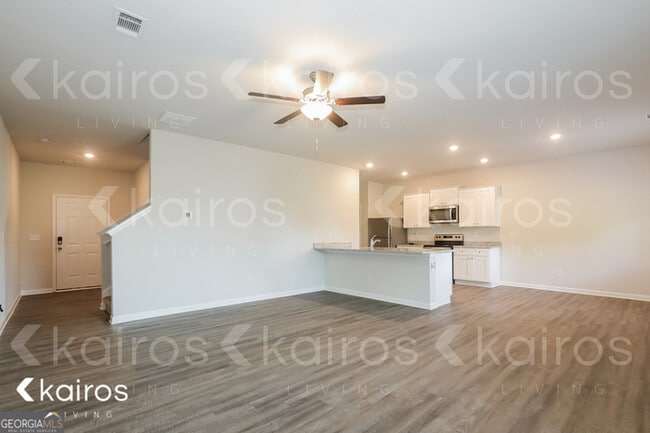 Photo - 4000 Bridgewood Wy