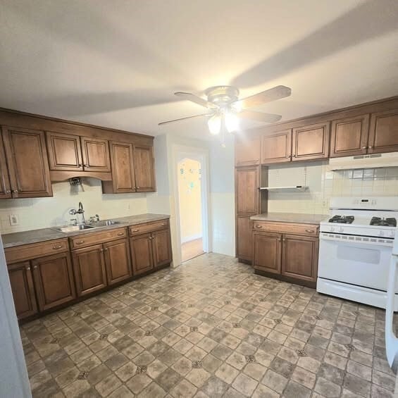 Photo - 37 Charles St