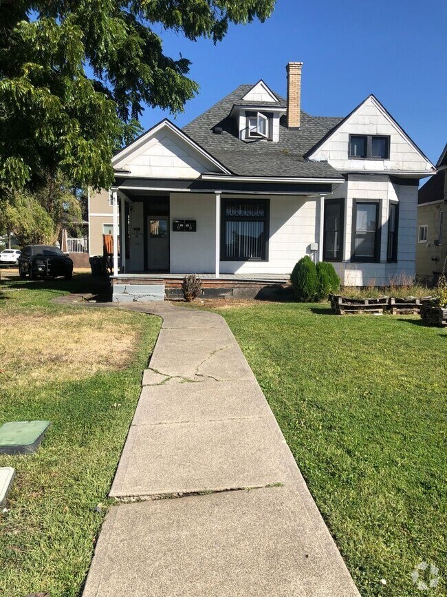 Building Photo - 301 E Nora Ave Unit A Rental