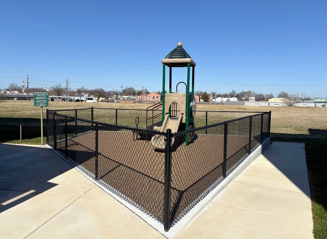 Photo - Overlook East