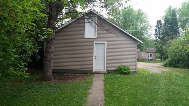 Photo - 2 Bedroom 1 bath house