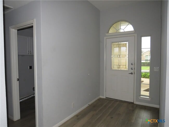 Photo - 18913 Leigh Ln