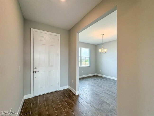 Photo - 4230 NW 32nd Ln House