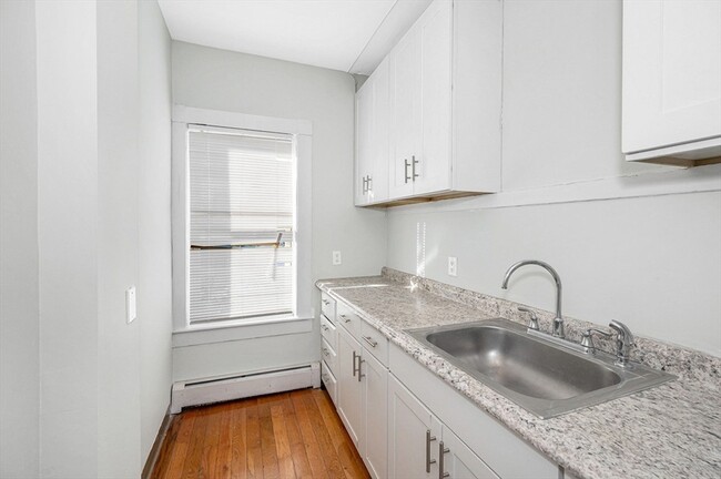 Photo - 339 Lincoln St