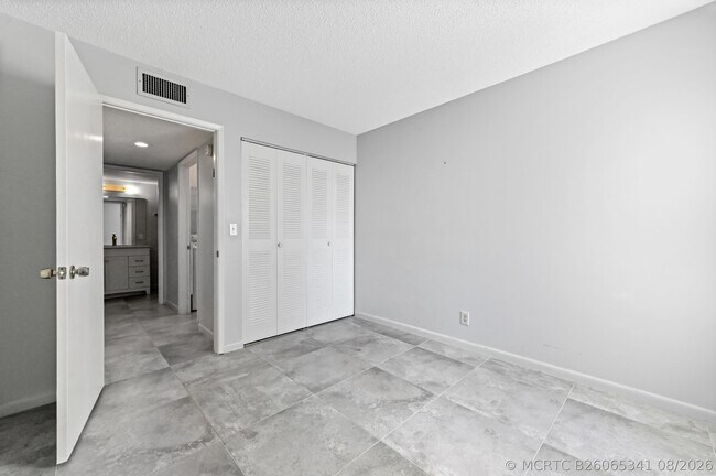 Photo - 14895 Builtmore Way Unit 107