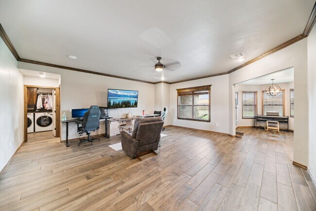 Photo - 1138 Jones Ave