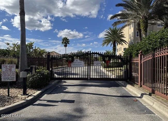 Photo - 424 Luna Bella Ln Unit 411