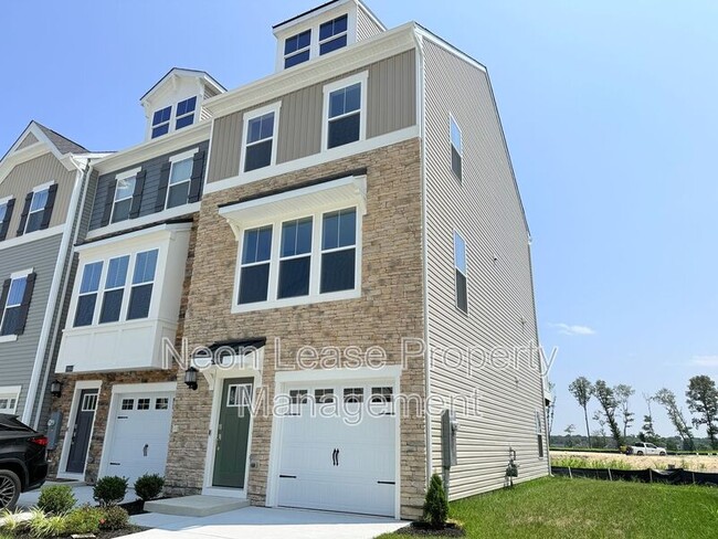 Photo - 29860 Bankert Dr