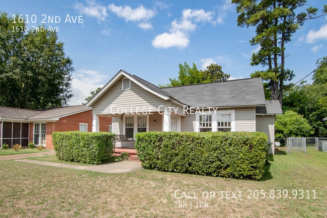 Photo - 1610 2nd Ave