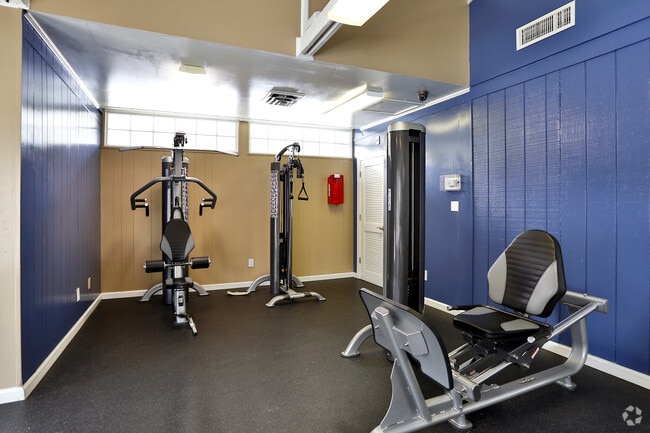 Brentwood West Apartments For Rent in Raleigh, NC