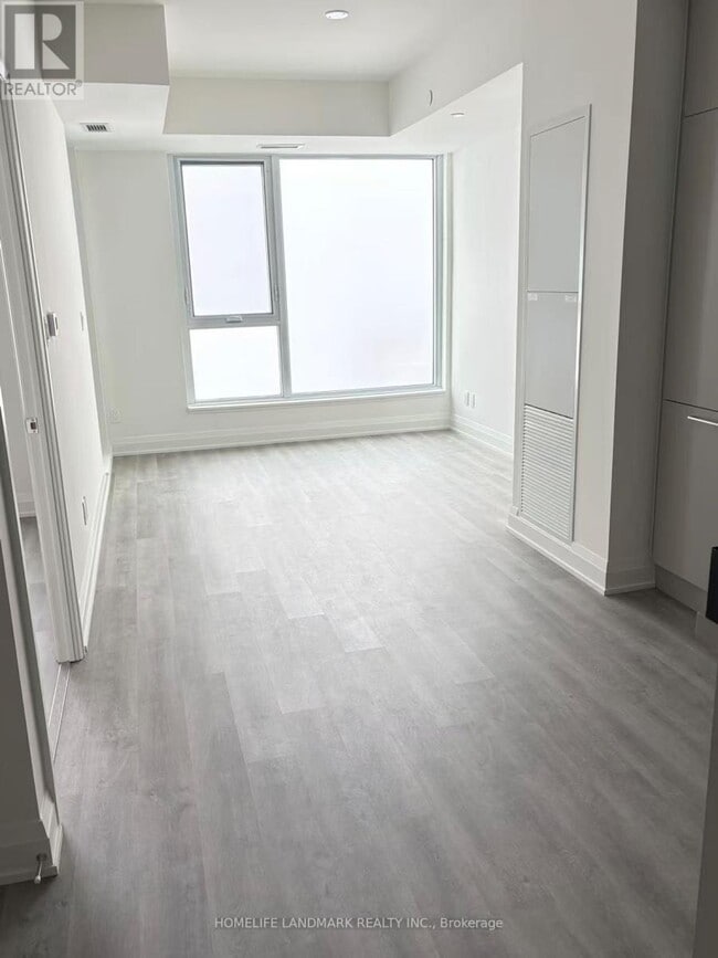 Photo - 38 Andre de Grasse St Unité 1808