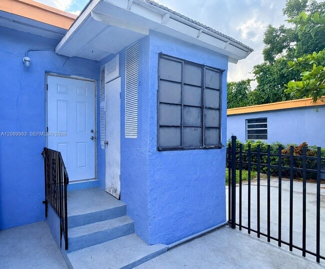 Photo - 1060 NW 116th St Unit 4