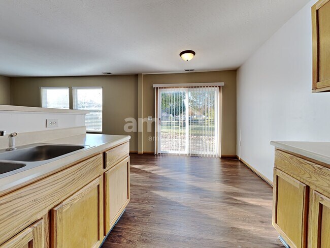 Photo - 2565 Allegro Ln House