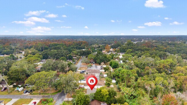 Photo - Beautiful 3bdrm/2bath home with attached garage and large yard $1,595.00 ** Ready Now** MOVE IN B...