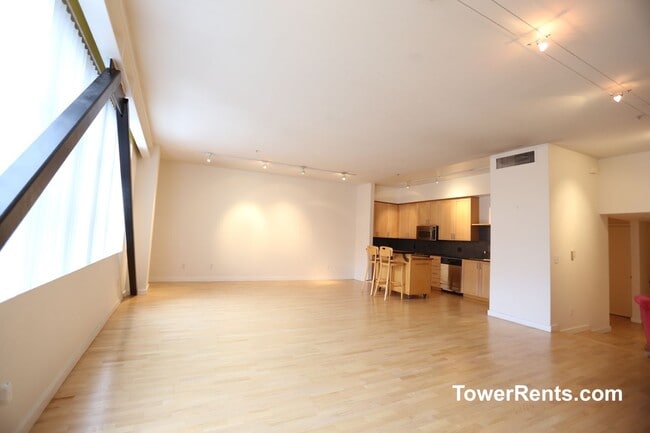 Photo - 1200 65th St Unidad 220