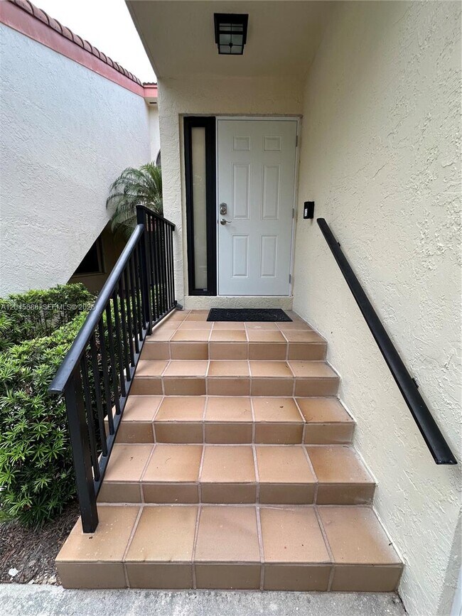 Photo - 3345 Emerald Oaks Dr Unit 106
