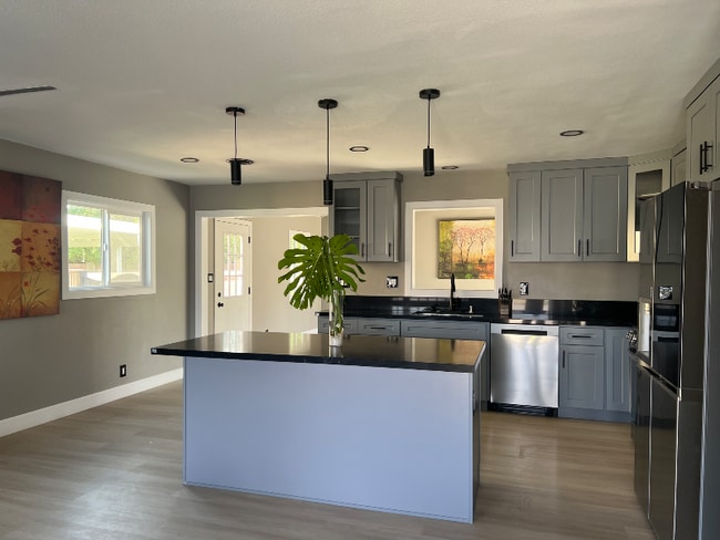 Photo - 6382 Yale Cir Casa