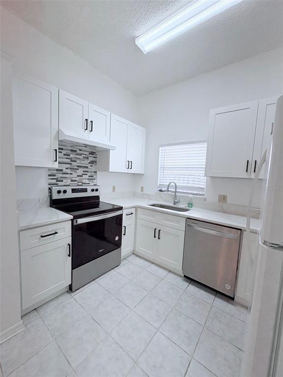 Photo - 11732 Cuxham Dr