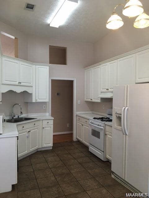 107 Glen Meadow Ct