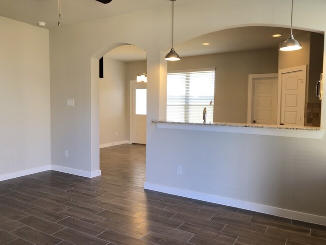 Photo - 1044 Sierra Vista Ct