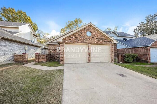 Building Photo - 922 Gable Ave