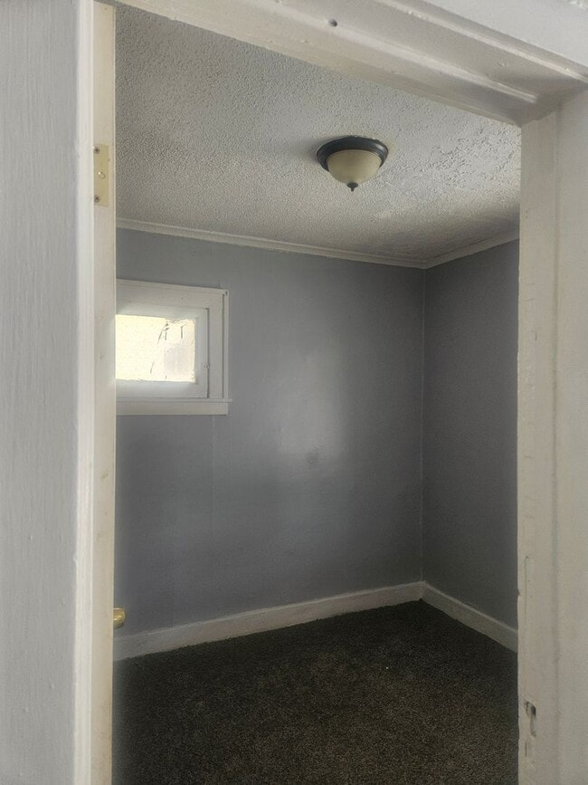 Photo - 2bd/1 bath Single Family Home!