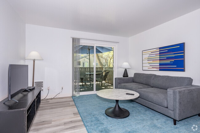 2BR, 1BA - 878SF - Living Room