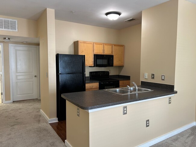 Photo - 2020 5th Ave S