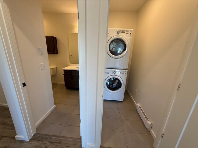 Photo - 2420 Tschache Ln