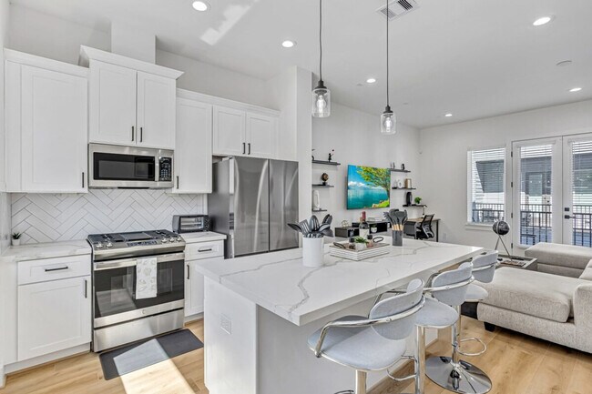 Photo - 3020 Live Oak St Unidad ID1257713P