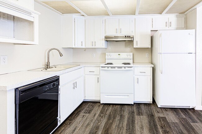 Photo - 4010 NW Ozmun Ave Unidad 4010-B