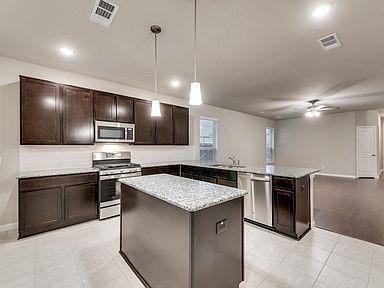 Photo - 4207 Briar Rose Way