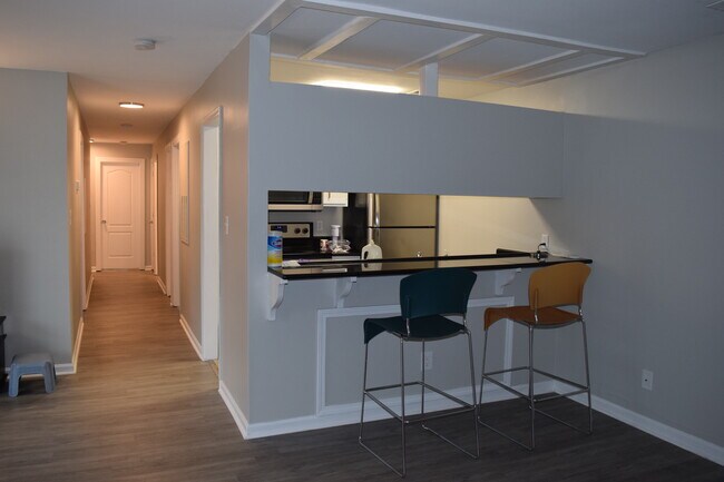 Photo - 9548 University Terrace Dr Unit Apt # A