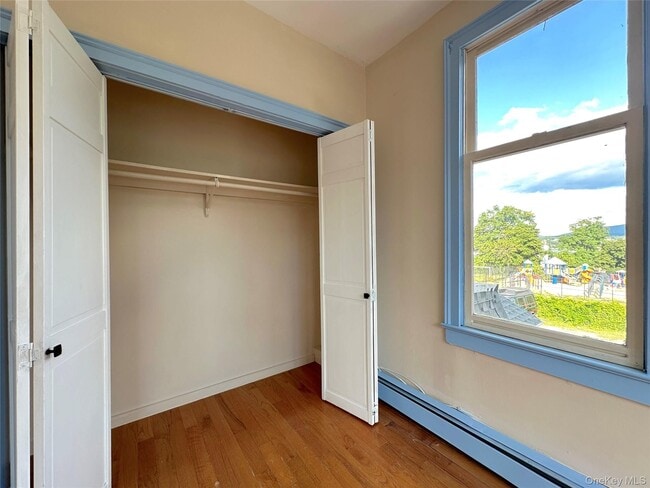 Photo - 240 Grand St Unidad 5