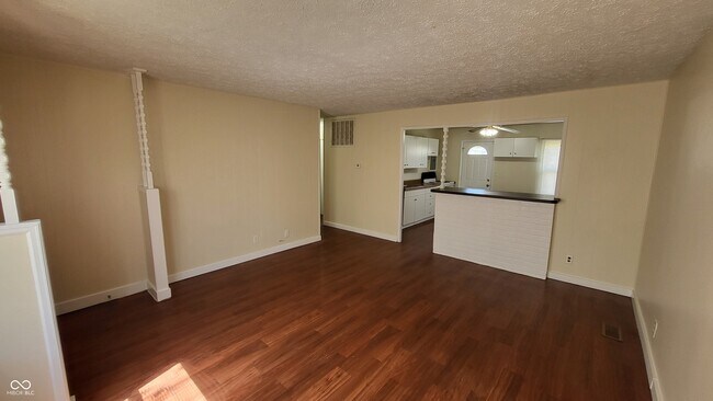 Photo - 7810 Cullen Dr