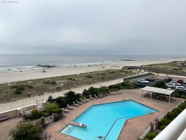 Photo - 830 Shore Rd Unit 5J