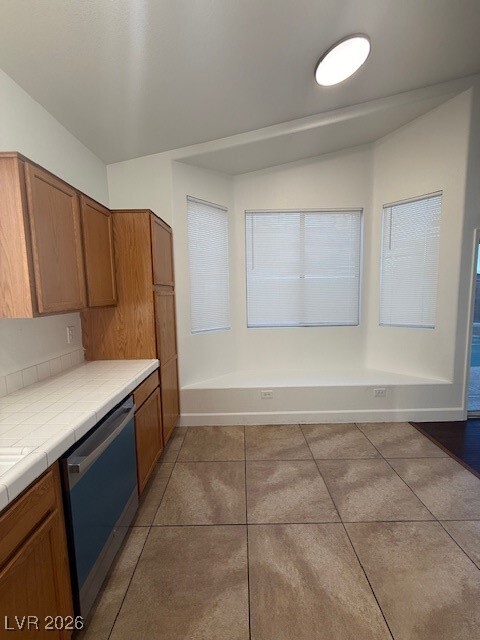 Photo - 9505 Parvin St