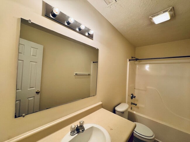 Photo - 412 Three Creeks Ct Unit 412 A Three Creeks Court