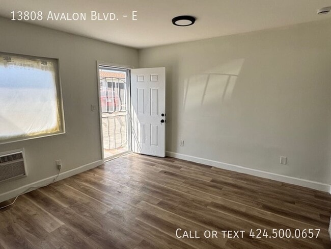 Photo - 13808 Avalon Blvd Unit E